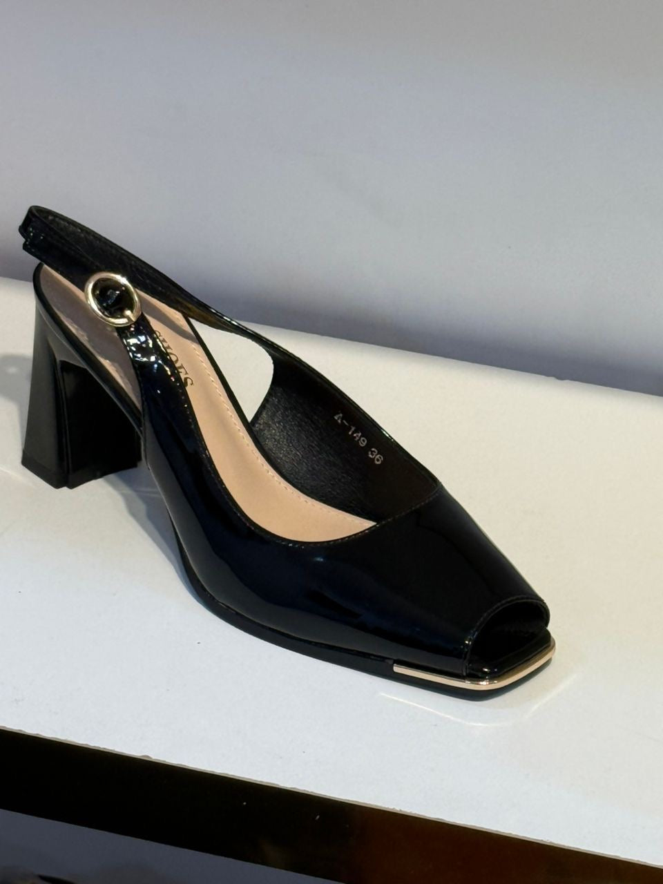 Soulier sondale A-149