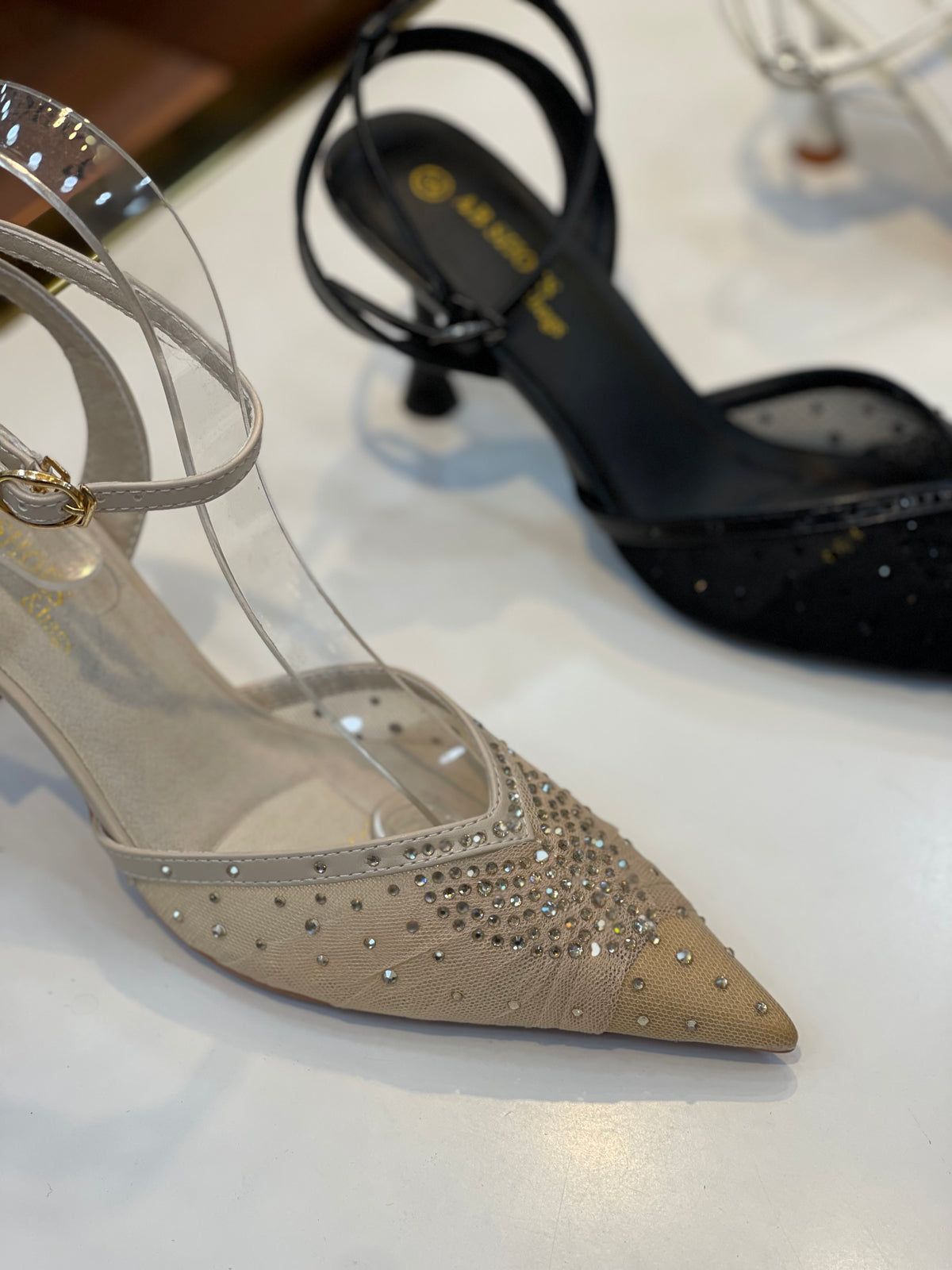 A-351 ABSHOES