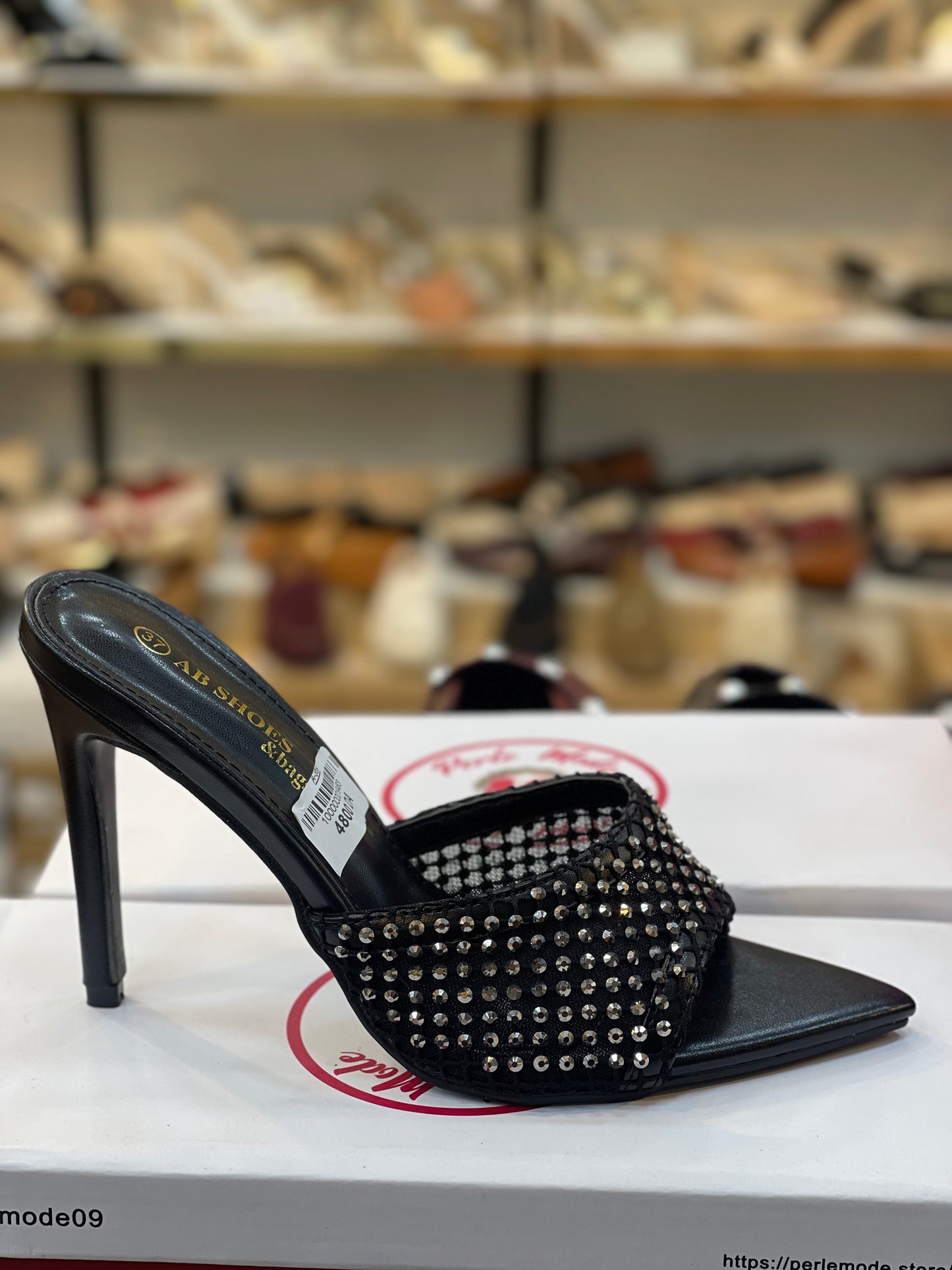 A-369 ABSHOES